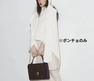 ANDREA&Co. 니트 판초 화이트 판초만