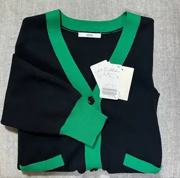 저널 스탠다드 리룸 더블 니트 대비 가디건