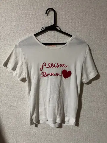 Allison Brown 자수 반팔 티셔츠