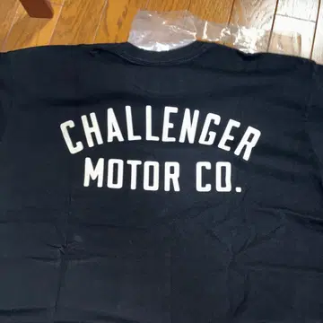 CHALLENGER 포켓T 셔츠