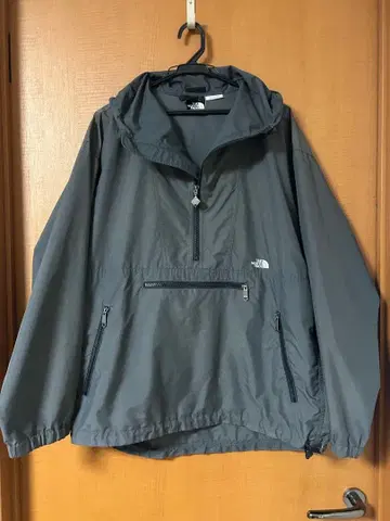 THE NORTH FACE 그레이 나일론 자켓
