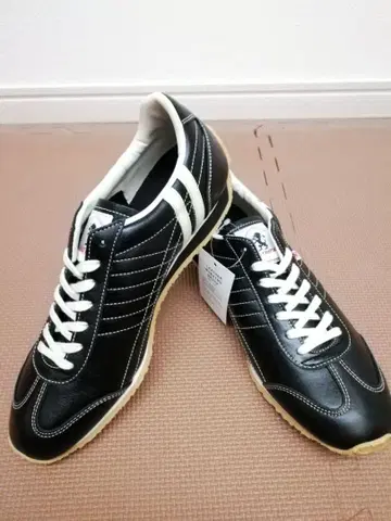 미사용 새상품 패트릭 PAMIR BLK 블랙 사이즈 41