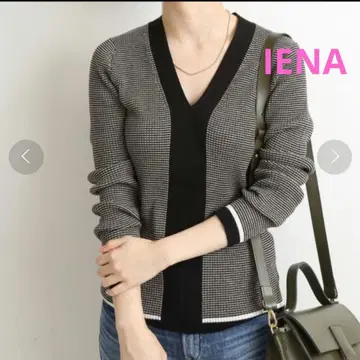 IENA 3x3 리브 V넥 풀오버 니트