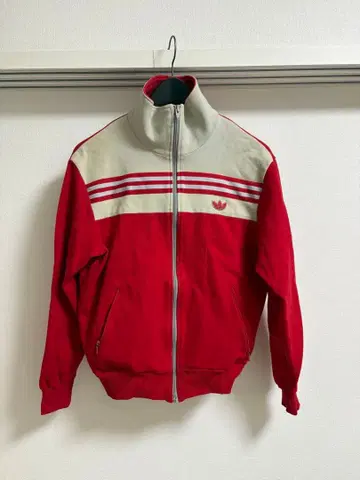 adidas 트랙 자켓 빨간색 70s 데상트