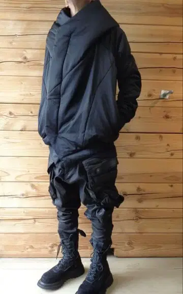 Julius 패디드 후드 블루종 자켓