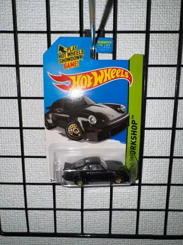 Hot Wheels 핫휠 Porsche 934 TURBO RSR