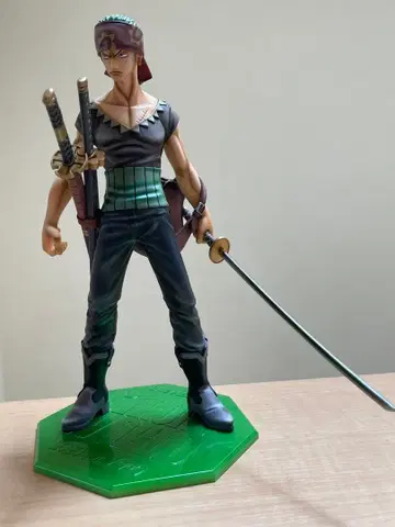 로로노아 조로 피규어 원피스 리페인트 P. O. P 박스 포함