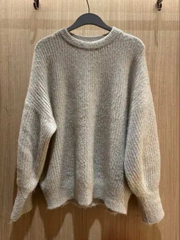 리브 편직 긴팔 니트 스웨터