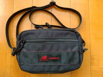 브리핑 콜라보 + New Balance