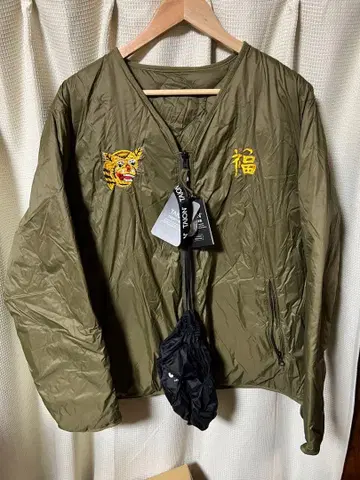 타이온 베트남 자켓 리버서블 다운 자켓 L