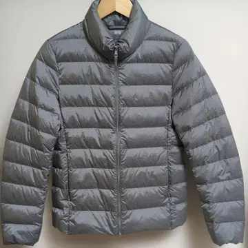 유니클로 울트라 라이트 다운 여성용 M 사이즈 그레이