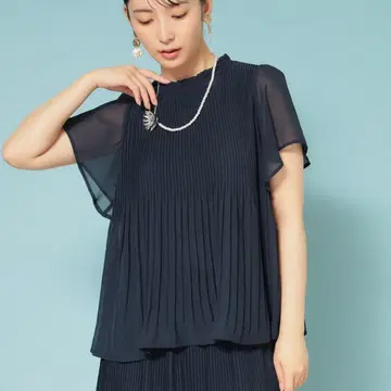 신상/플리츠/플레어 슬리브 A라인 블라우스 택 포함 새상품