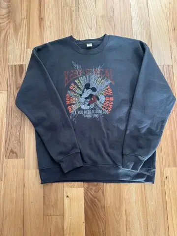 미키마우스 그래픽 맨투맨 LL 사이즈