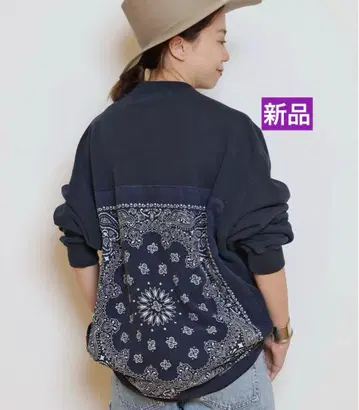 미사용 새상품 [ REMI RELIEF ] BANDANA 가디건