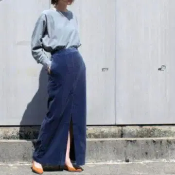 AURALEE 코듀로이 슬릿 롱 스커트 네이비 사이즈 1