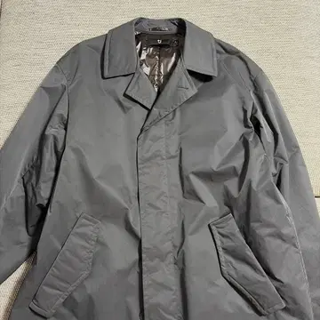 UNIQLO +J 패디드 오버사이즈 스텐카라 코트