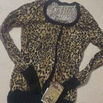 d.i.a. 레오파드 무늬 긴팔 가디건 헤이세이 갸루 새상품 택 포함