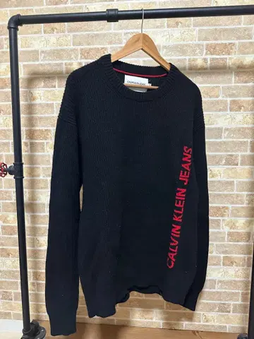 CALVIN KLEIN JEANS 블랙 스웨터 XL
