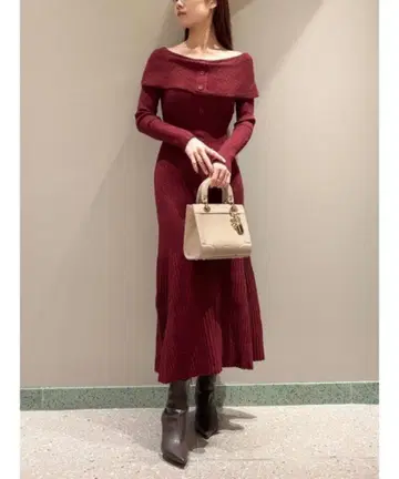 SNIDEL 오프숄더 버튼 니트 원피스