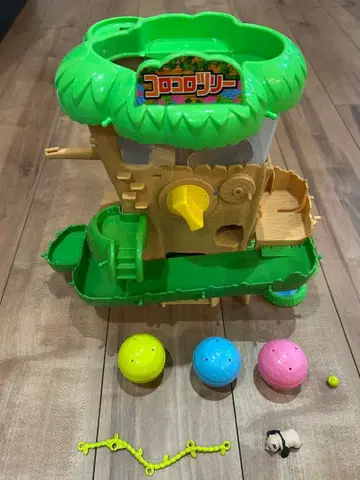 아니아 가챠또로코로 트리