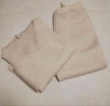 베이지 후드 부착 셋업