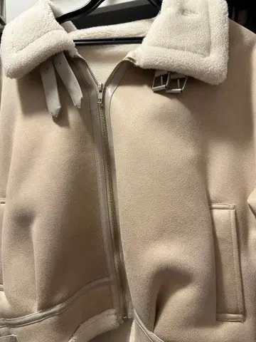 dazzlin 무스탕 자켓