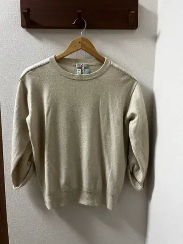 브루넬로쿠치넬리 베이지 긴팔 니트 스트랩 포함