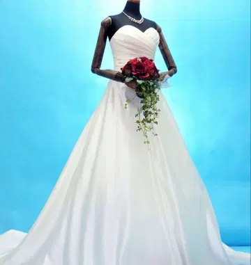 화이트 A라인 웨딩 드레스