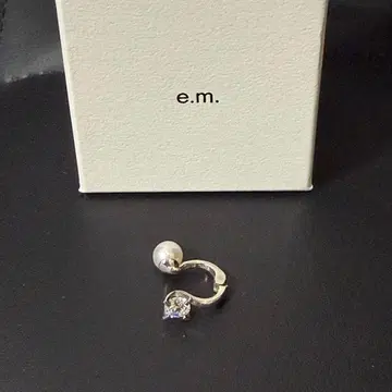 사시 애용 e.m. 펄 크리스탈 이어커프 2way