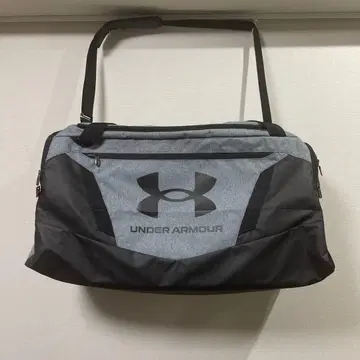 UNDER ARMOUR 보스턴 백 그레이/블랙