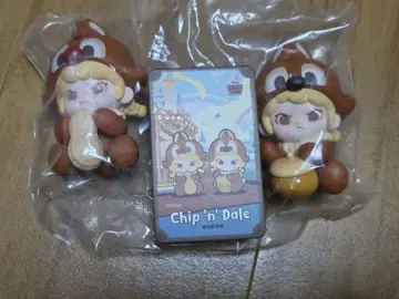 TOPTOY TNT 디즈니 도라 피규어 칩과 데일