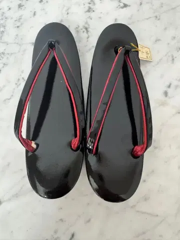 소가죽 수제 조리 블랙 x 레드 23~23.5cm