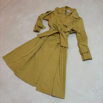 셀포드 트렌치코트