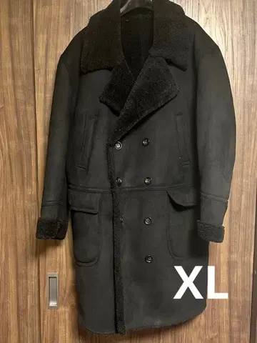 [ 새상품급 ] ZARA 블랙 무스탕 코트 XL