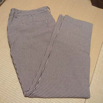 비쓰리 체크 무늬 캐주얼 팬츠 40 사이즈