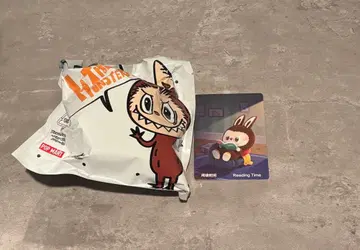 POP MART THE MONSTERS 01:00 AM