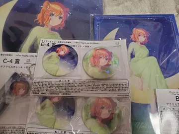 5등분의 신부 캐릭터 복권 나카노 요츠바 5종 세트 아크릴 보드 캔뱃지