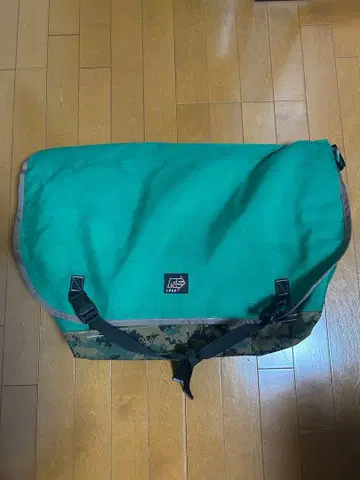 R.E. 로드 메신저 백 리로드 RE