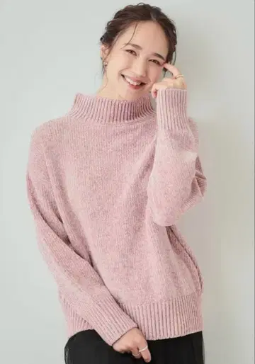 촉감 부드러운 벨로아 모크넥 니트 택 포함 새상품