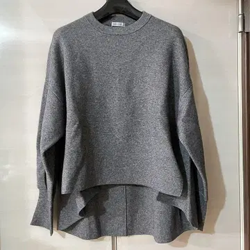 ADORE (어도어) 니트 피쉬테일 사이드 슬릿 풀오버