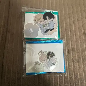 끝이 넓은 바닥 콜라보 카페