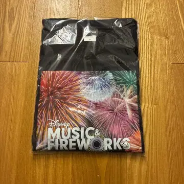 Disney Music & Fireworks 2024 티셔츠
