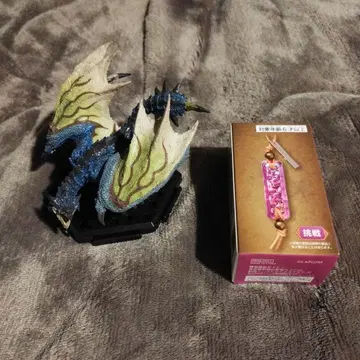 몬스터 헌터 굿즈 피규어