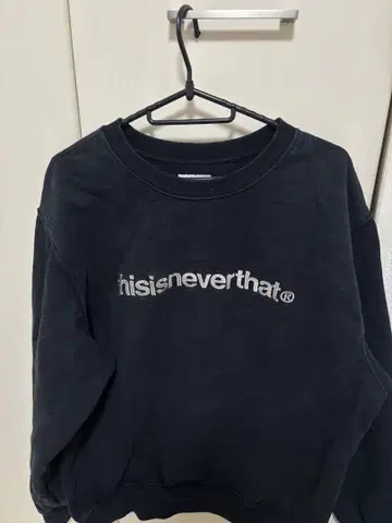thisisneverthat 블랙 맨투맨 M