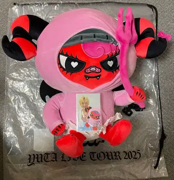 NCT YUTA 라이브 투어 2025 페르소나 빅 봉제 인형