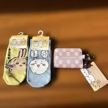 CHIIKAWA 양말 2켤레와 키케이스 세트