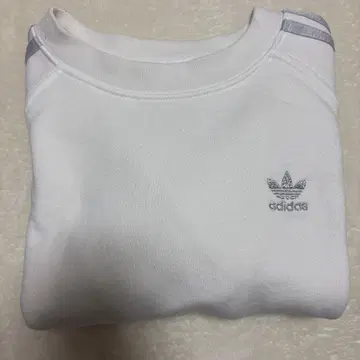 adidas 화이트 크루넥 트레이닝복
