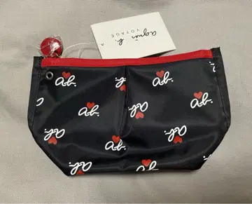 ab. 하트 디자인 파우치