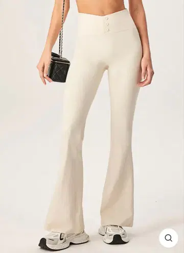 YOMOMENT 하이웨스트 플레어 레깅스 아이보리 M 사이즈