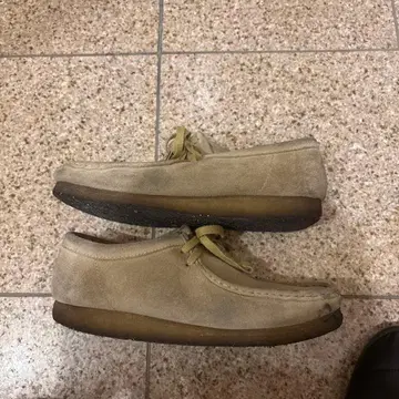 CLARKS 왈라비 부츠